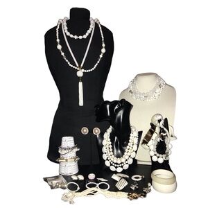 Assorted All Whites Jewelries